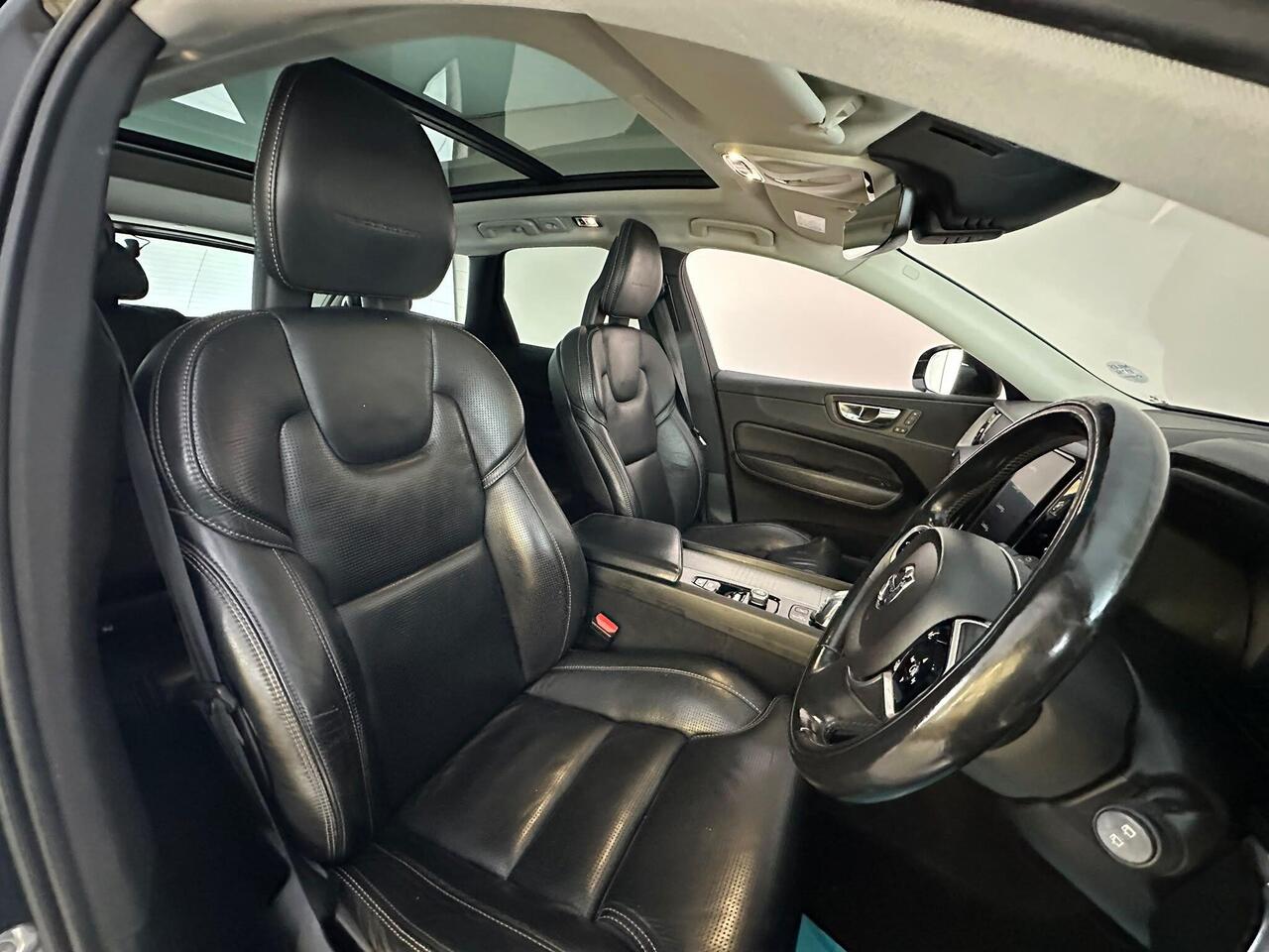 Volvo XC60 YP18RZN