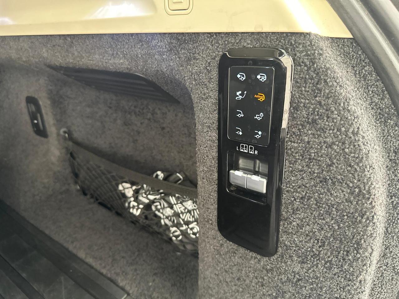Land Rover Range Rover AK23XWC