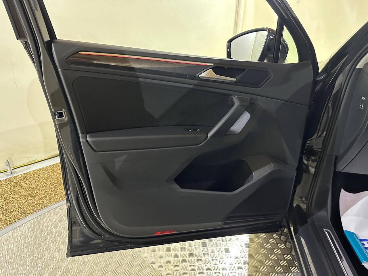 Volkswagen Tiguan KS23ORJ