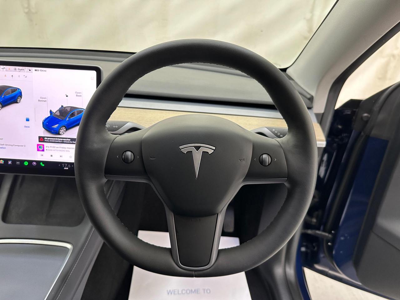 Tesla Model Y GJ23KMV