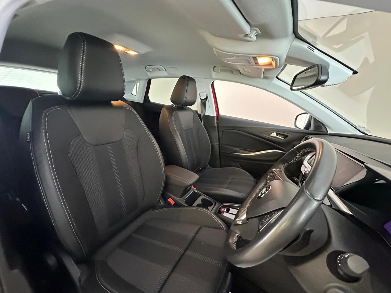 Vauxhall Grandland FP73XSE