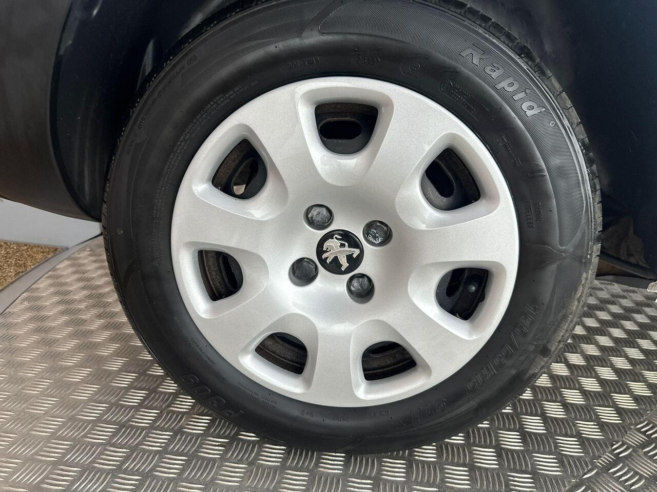 Peugeot Partner LP17OFX