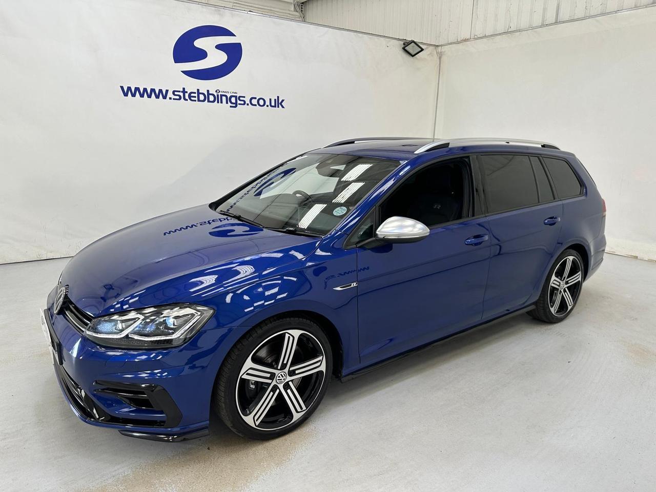 Volkswagen Golf YE70AZG