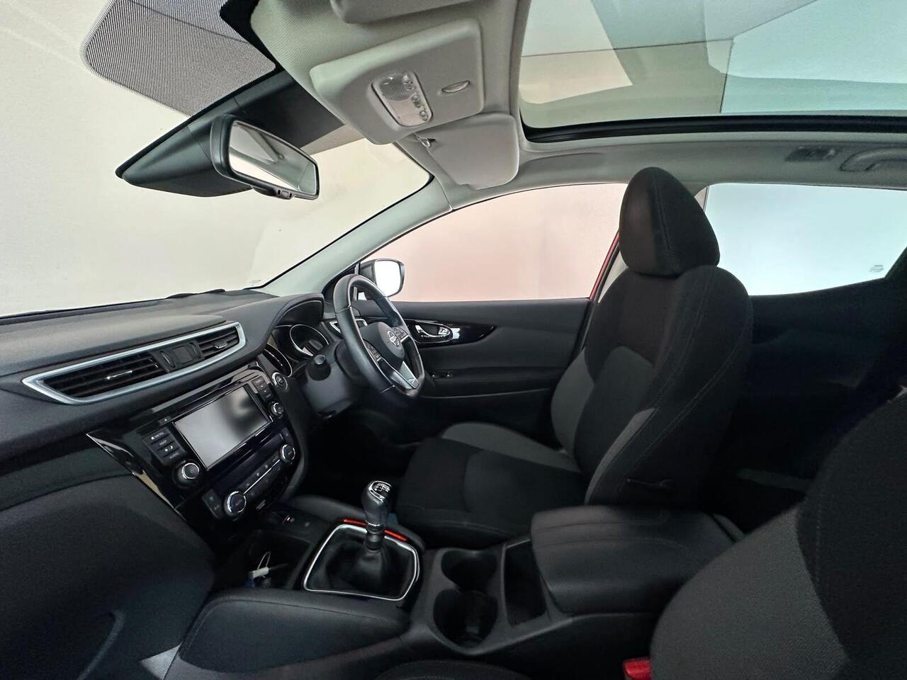 Nissan Qashqai YB70XMO