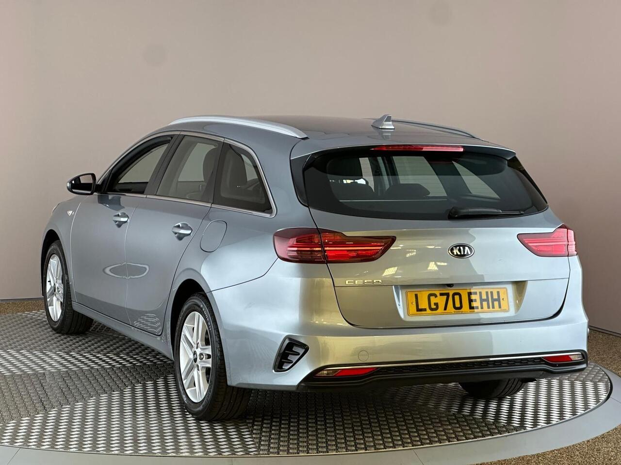 Kia Ceed LG70EHH