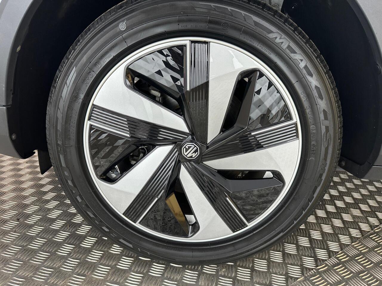 MG MG ZS YP23FVR