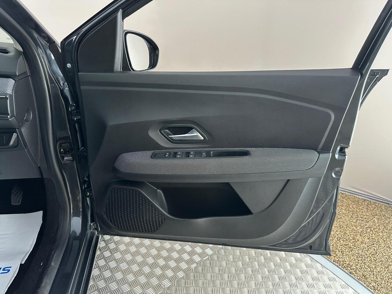 Dacia Sandero AE72WNB