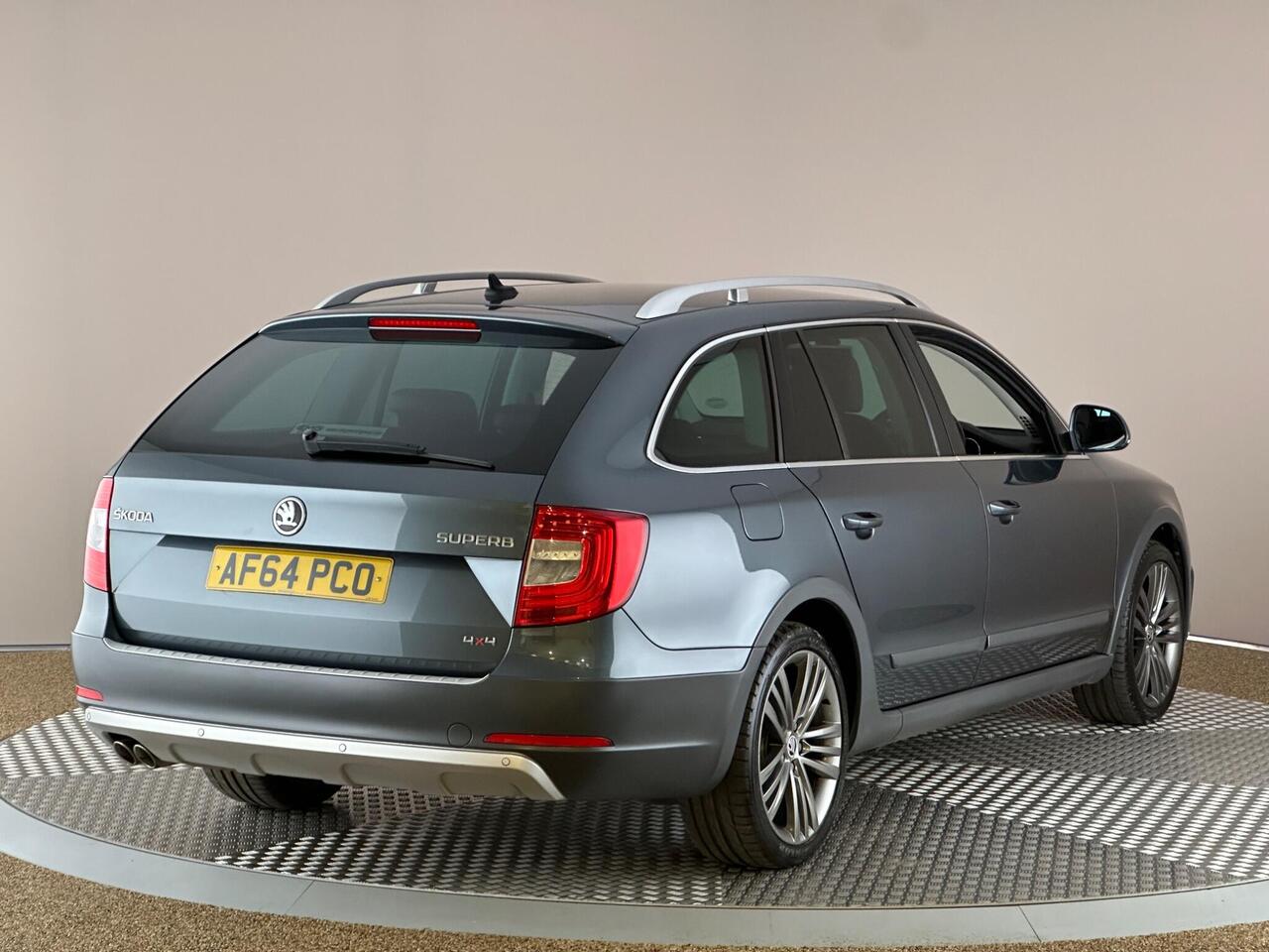 Skoda Superb AF64PCO