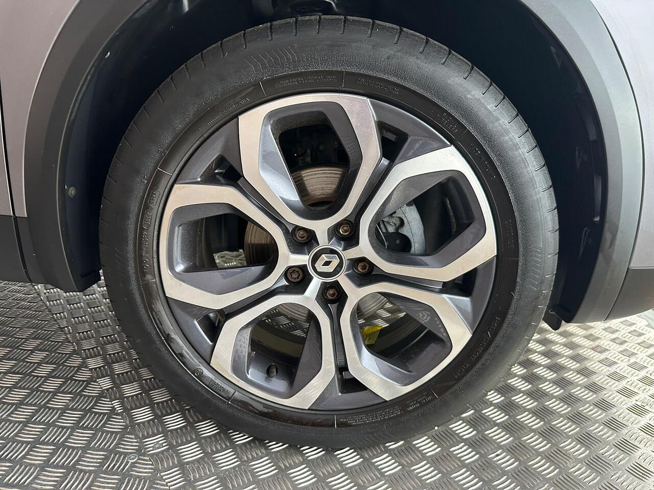 Renault Captur NG24AOT