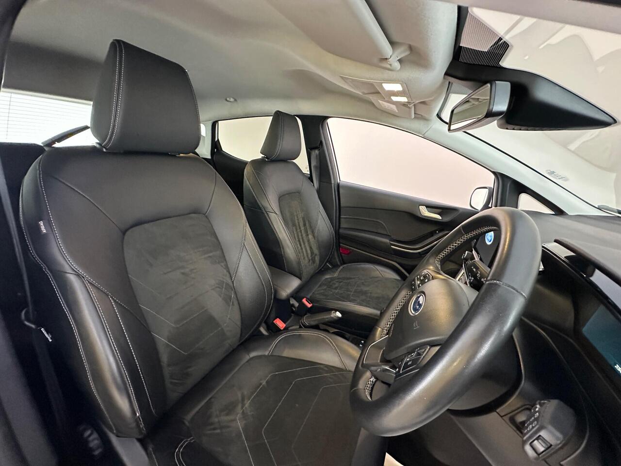 Ford Fiesta GV72LJJ