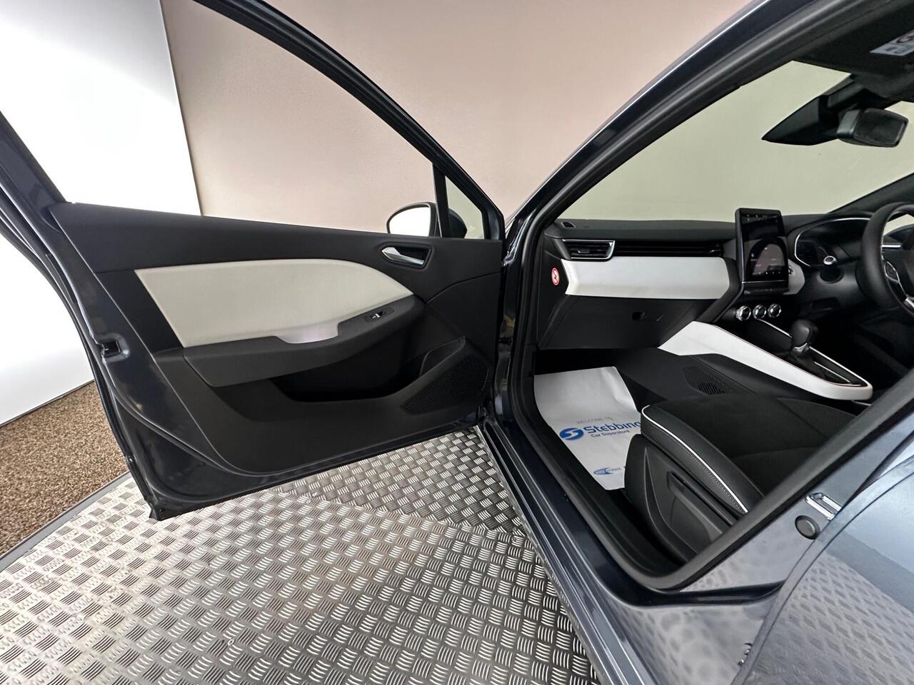 Renault Clio AJ21SUX