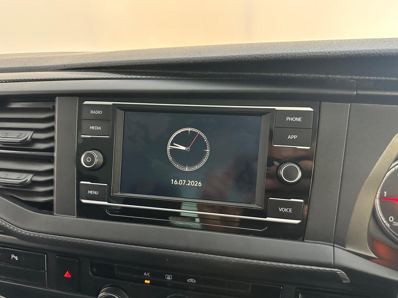 Volkswagen Transporter VN20VHE