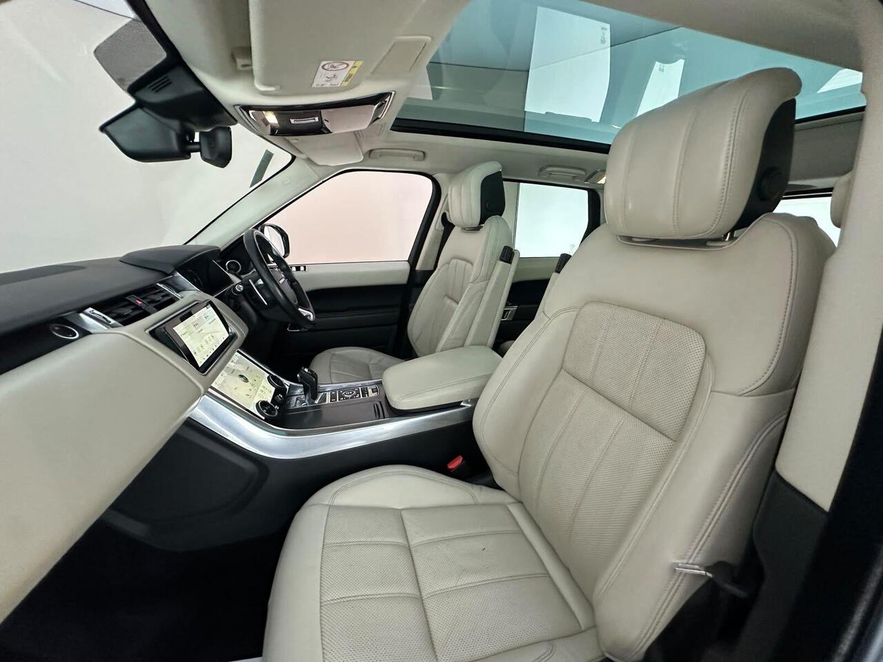 Land Rover Range Rover Sport AJ18GTY