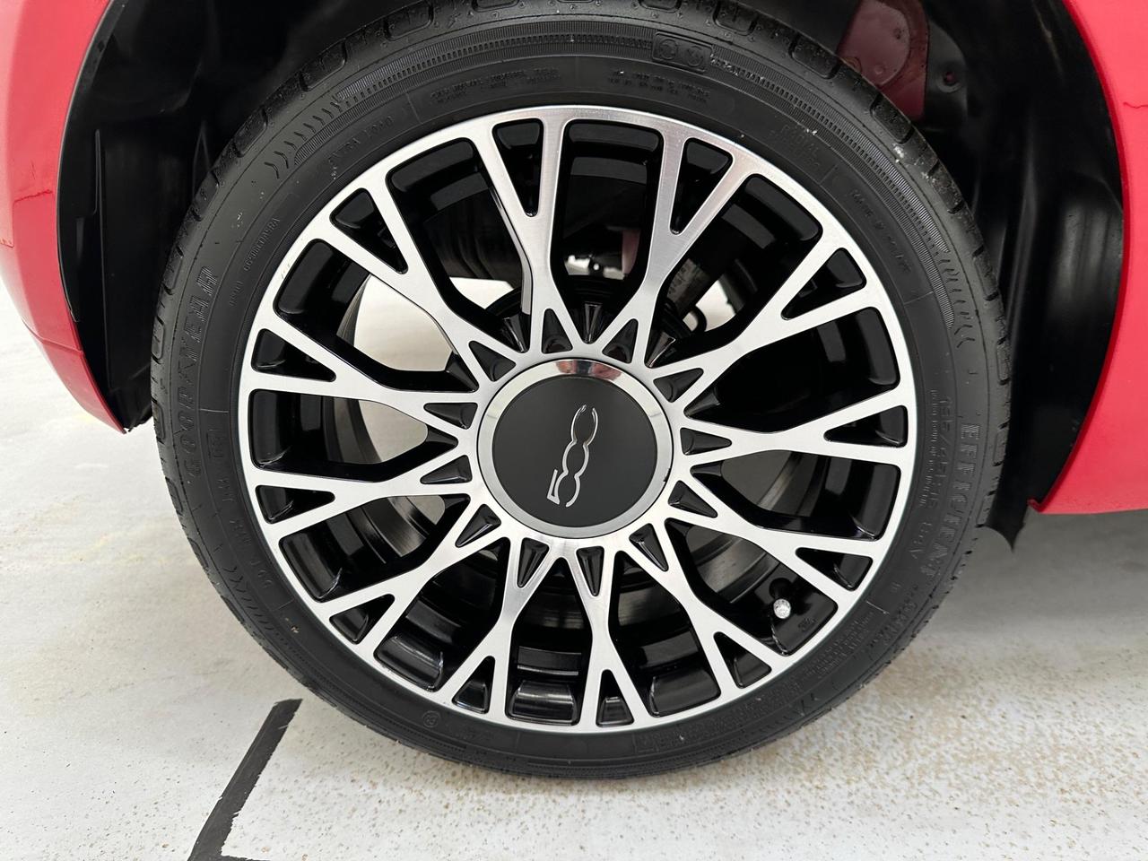 Fiat 500 YK24CGH