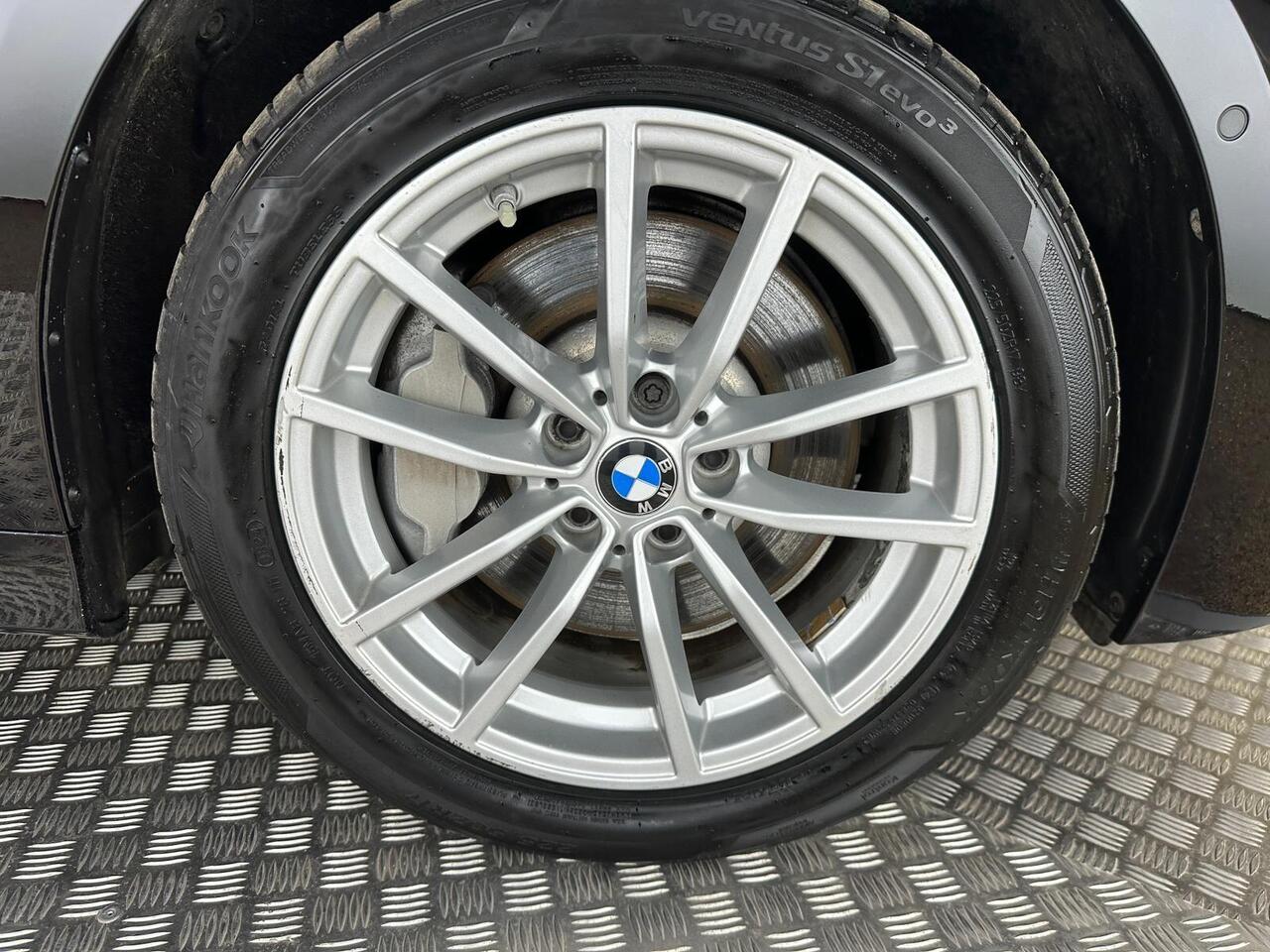 BMW 3 Series HK69NCE