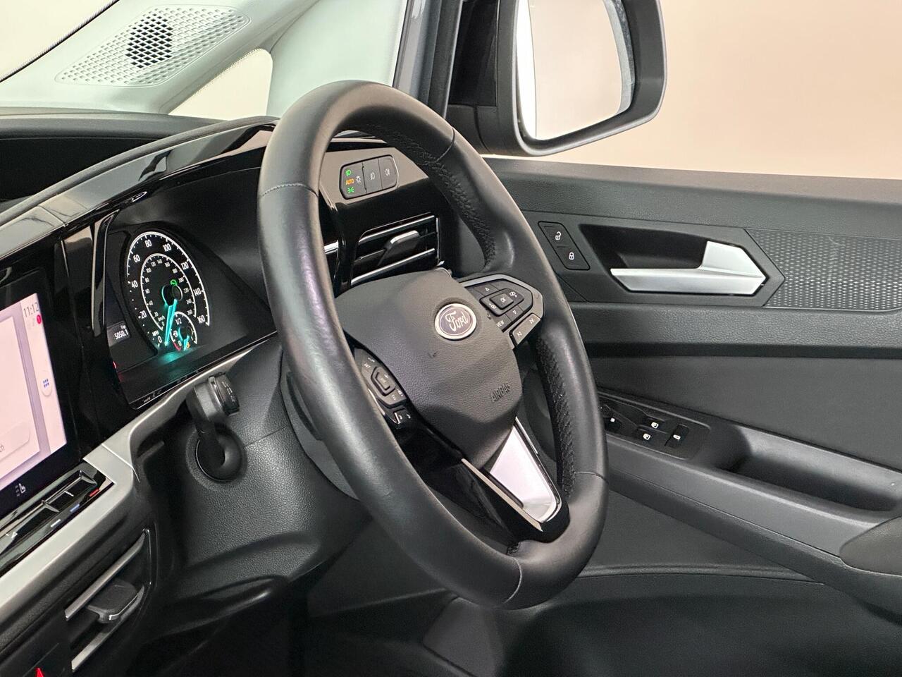 Ford Tourneo Connect ML24WXS