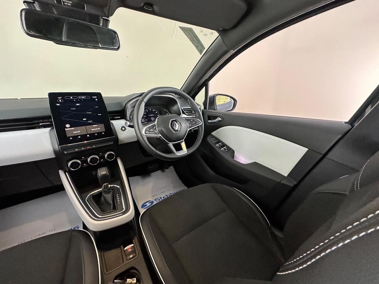 Renault Clio AJ21SUX