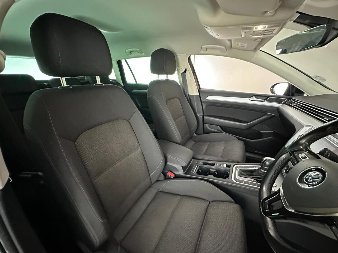 Volkswagen Passat WO19GZU