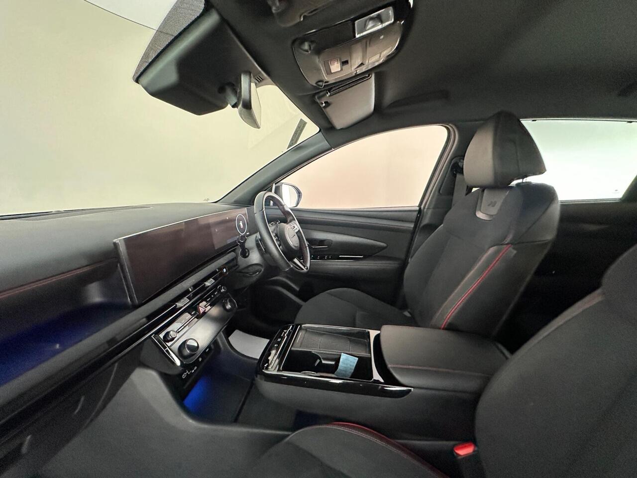 Hyundai TUCSON DP24BYC