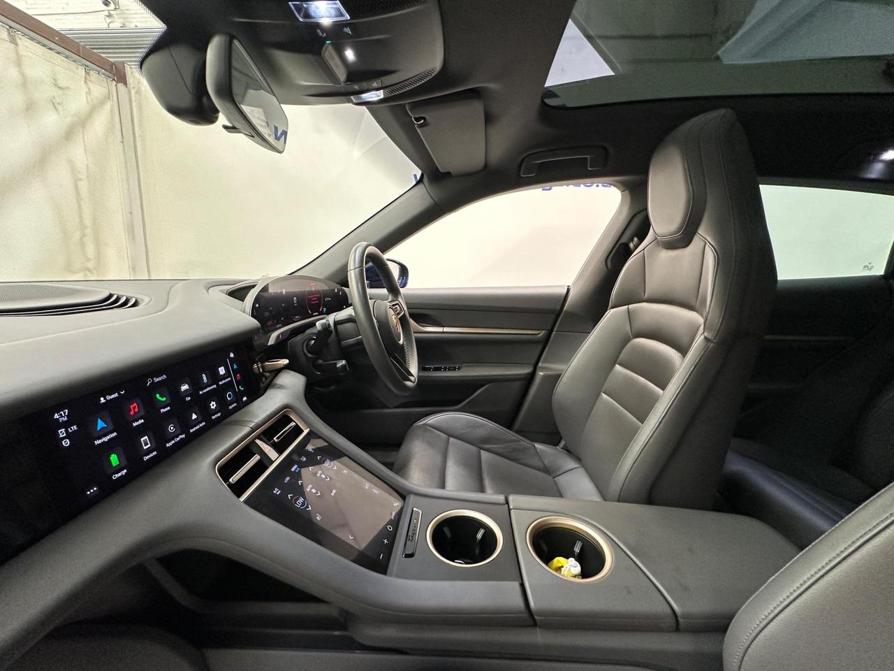 Porsche Taycan LB22MVG