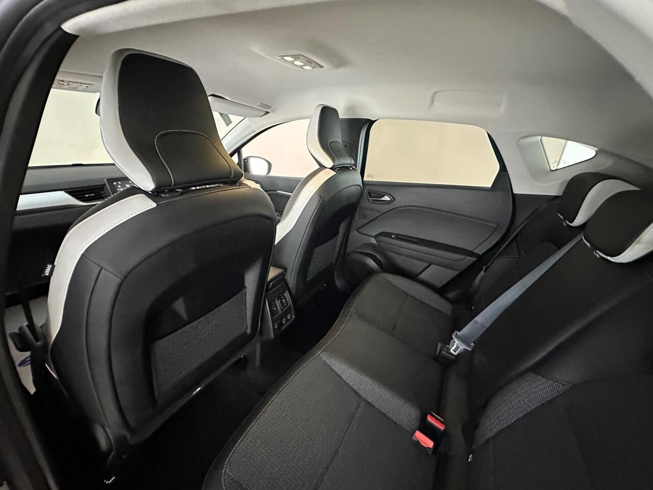 Renault Captur OE72KXT