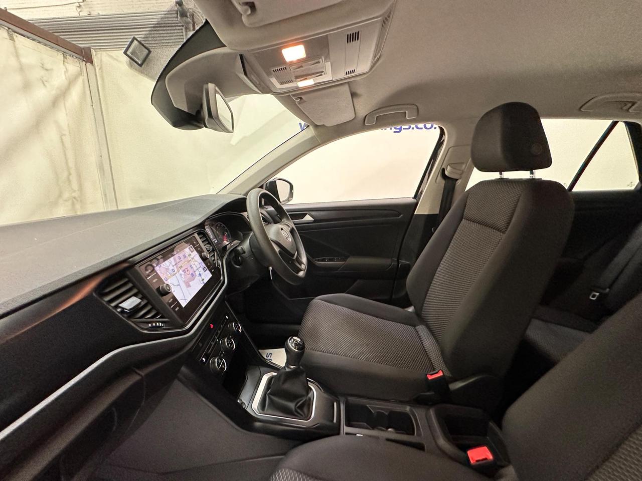 Volkswagen T-Roc DG69WKN