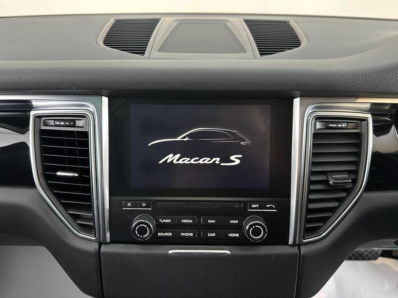 Porsche Macan RK67LWA