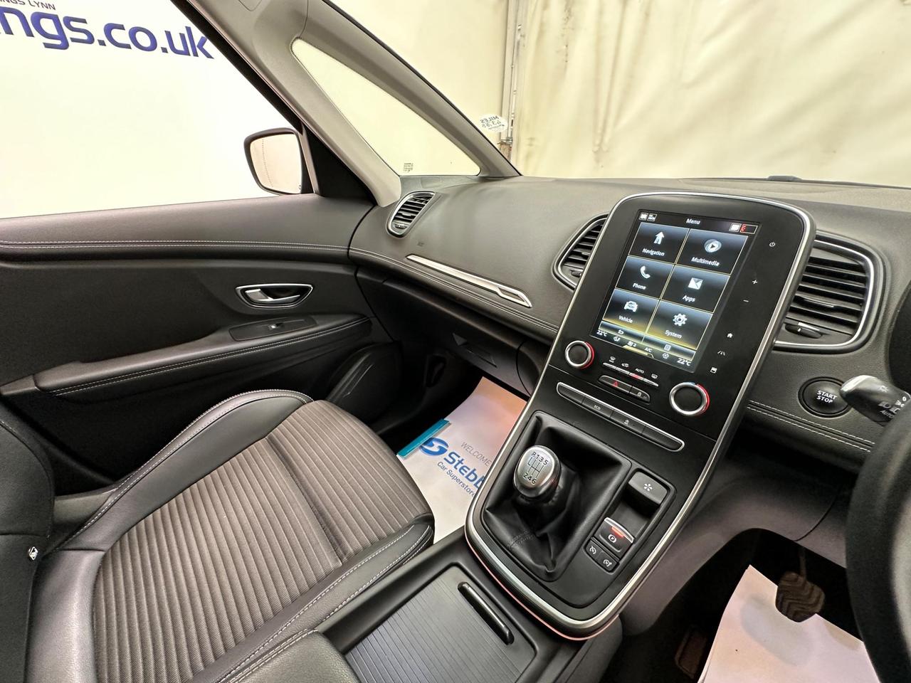 Renault Grand Scenic KP68HVB