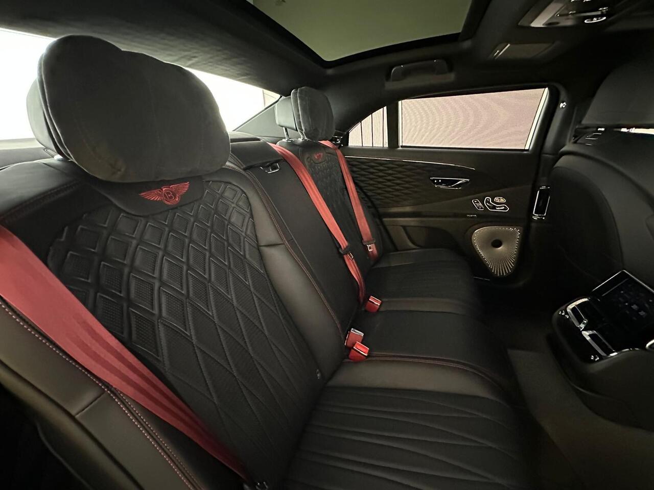 Bentley Flying Spur SN71VZD