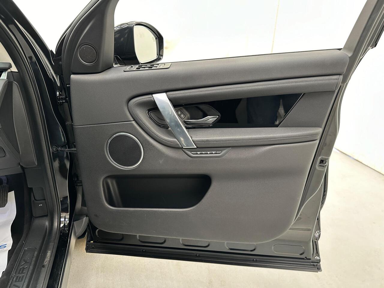 Land Rover Discovery Sport LG21WFW