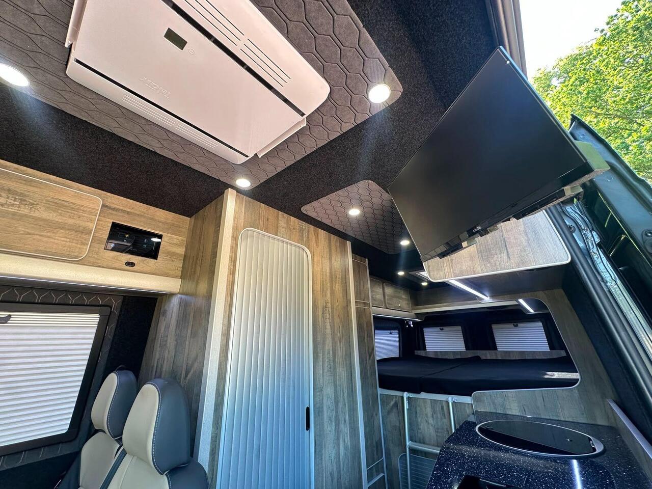 Volkswagen Crafter DX26ZHU