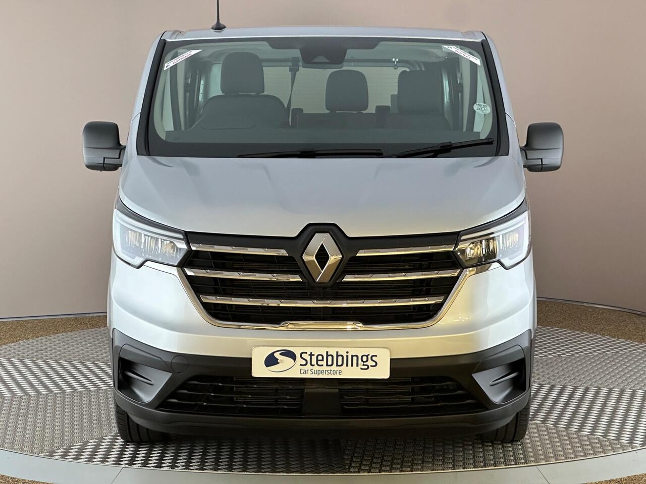 Renault Trafic OU25BUJ