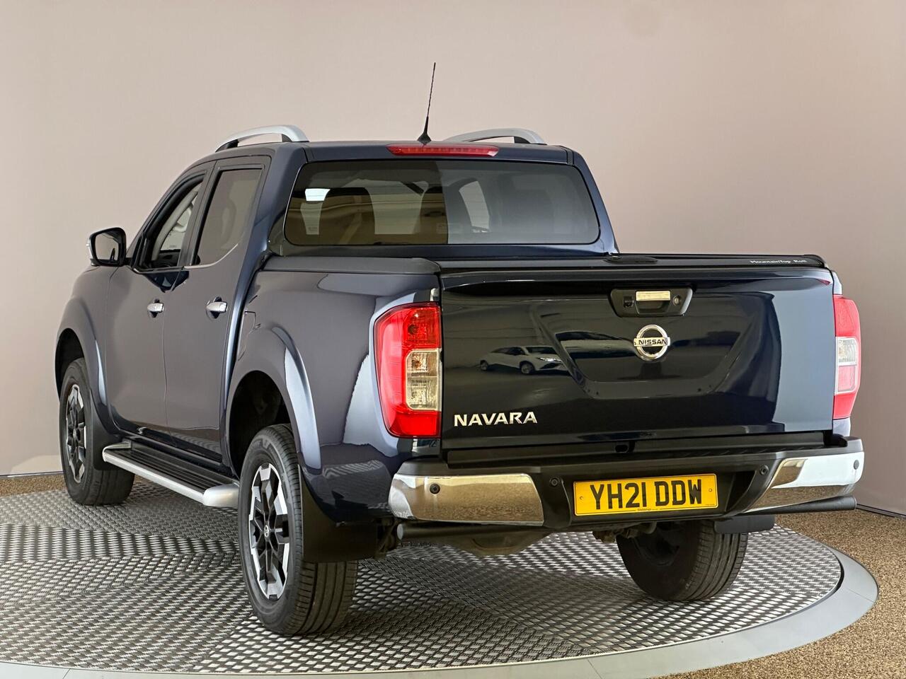 Nissan Navara YH21DDW