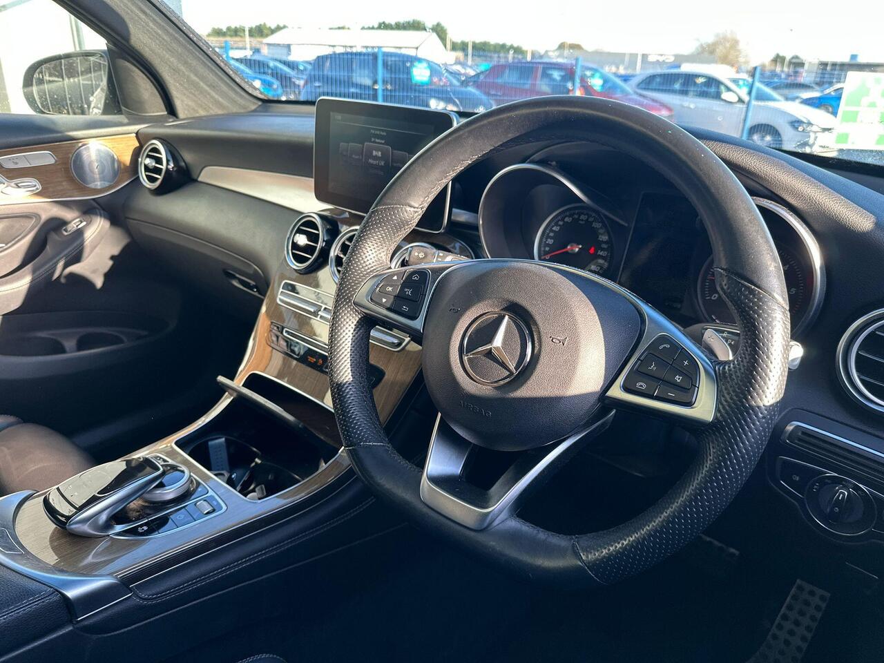 Mercedes-Benz GLC HT19VWF