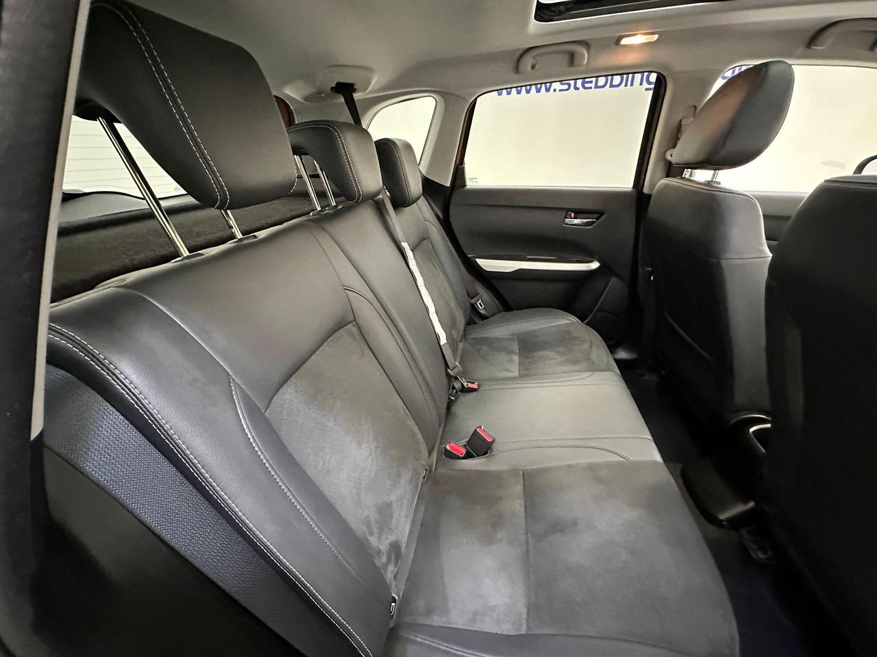 Suzuki Vitara YH16WND