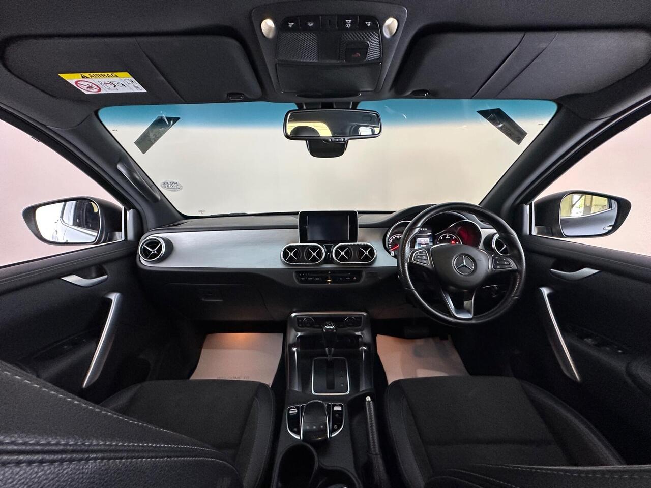 Mercedes-Benz X Class EJ20XJB