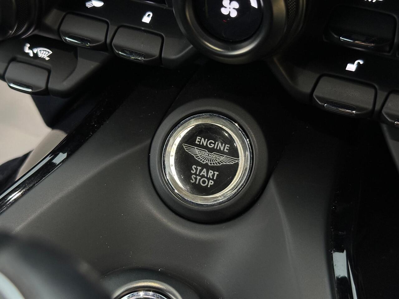 Aston Martin Vantage MV20UZG