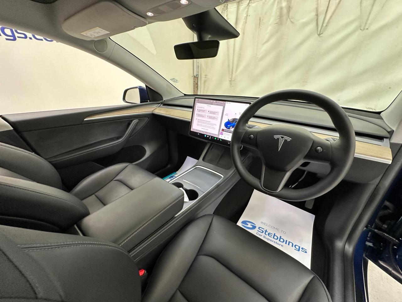 Tesla Model Y GJ23KMV