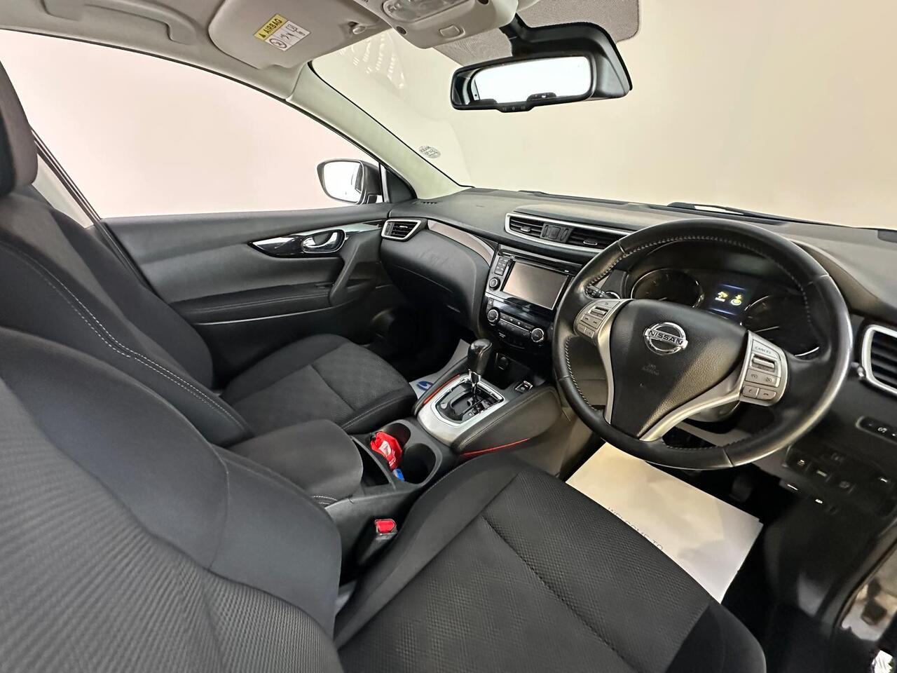 Nissan Qashqai FM66OOB