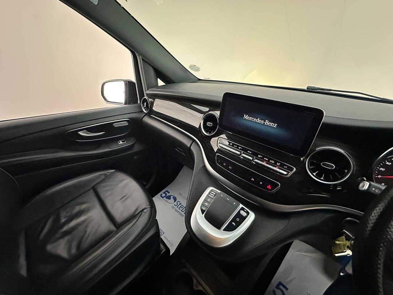 Mercedes-Benz V Class WA72UGG