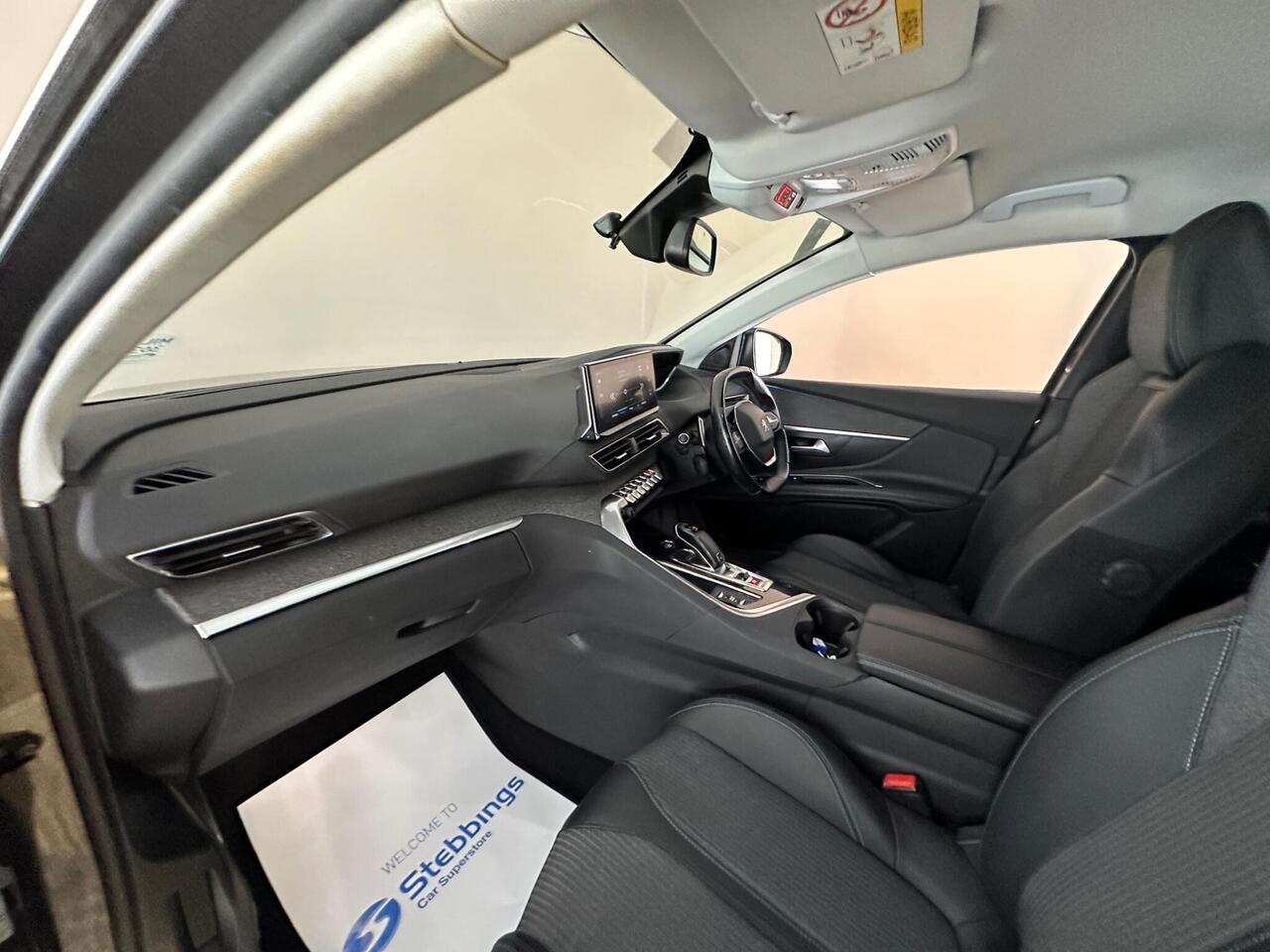 Peugeot 3008 GJ22AHX