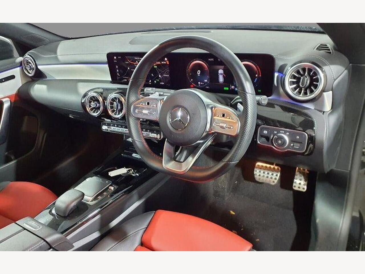 Mercedes-Benz CLA FY72YOV