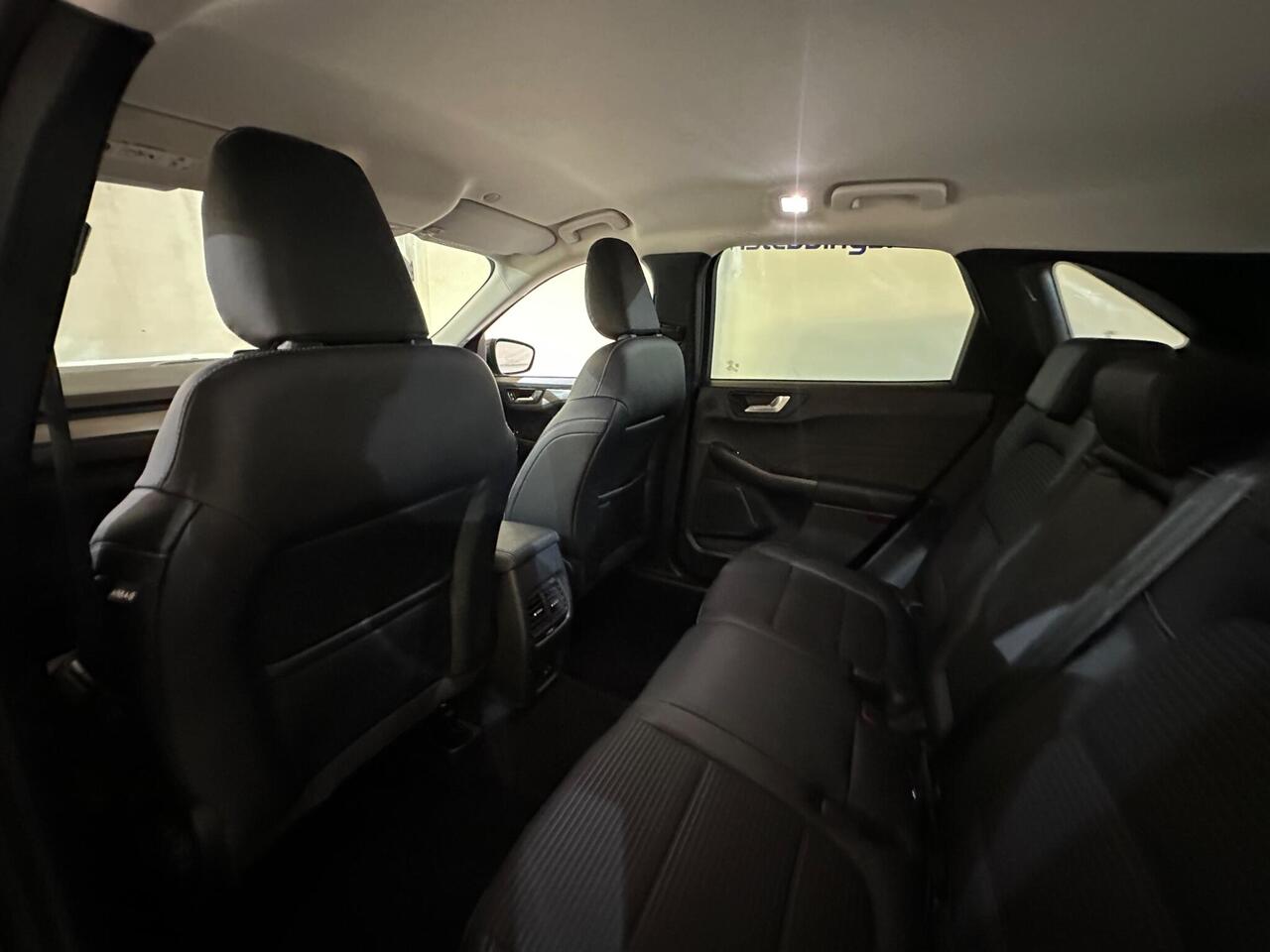 Ford Kuga YS22ENO