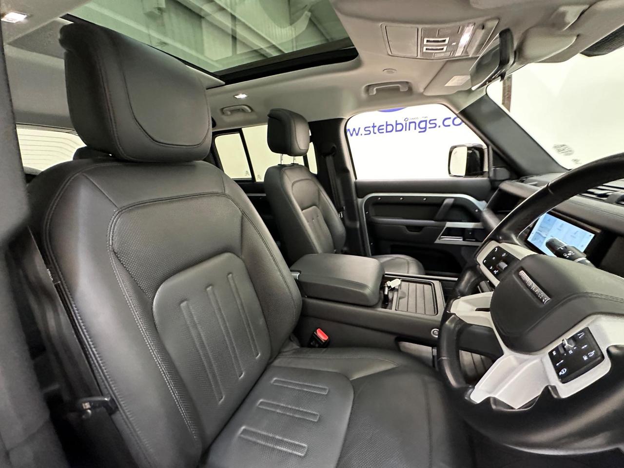 Land Rover Defender 110 KR70NFM