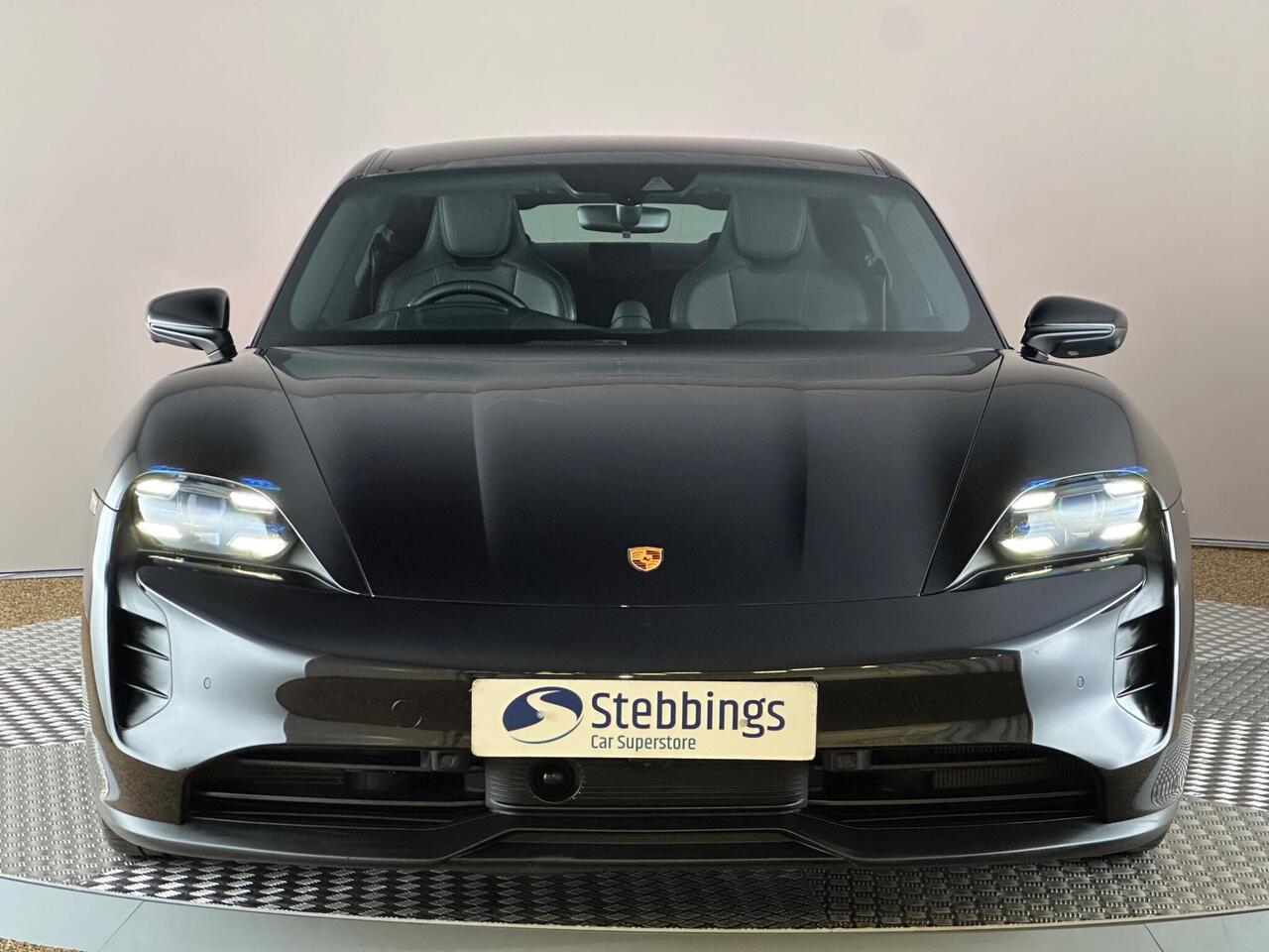 Porsche Taycan YX73ZWJ