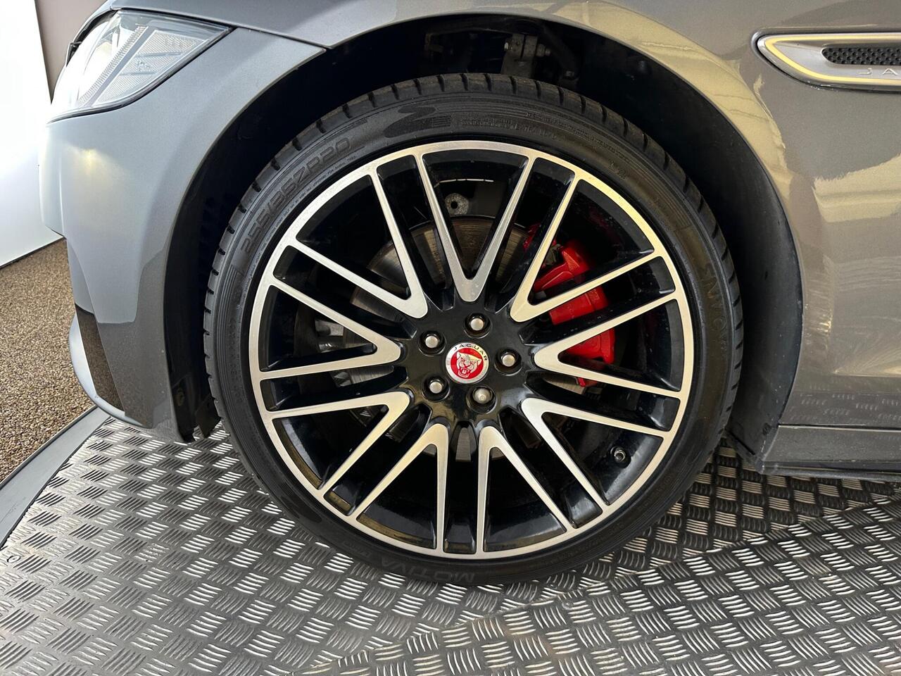 Jaguar XF OV18XCZ