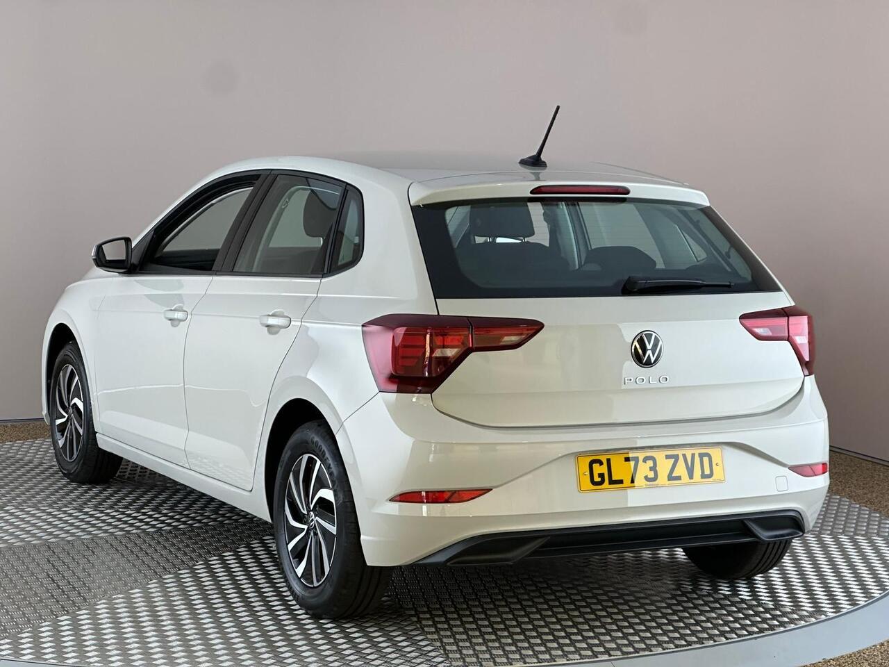 Volkswagen Polo GL73ZVD