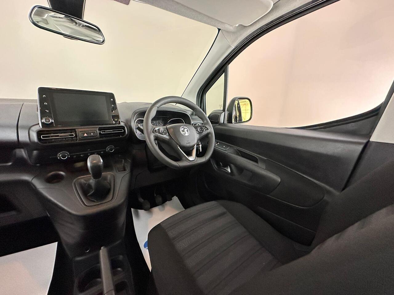 Vauxhall Combo Life PE70ZGN