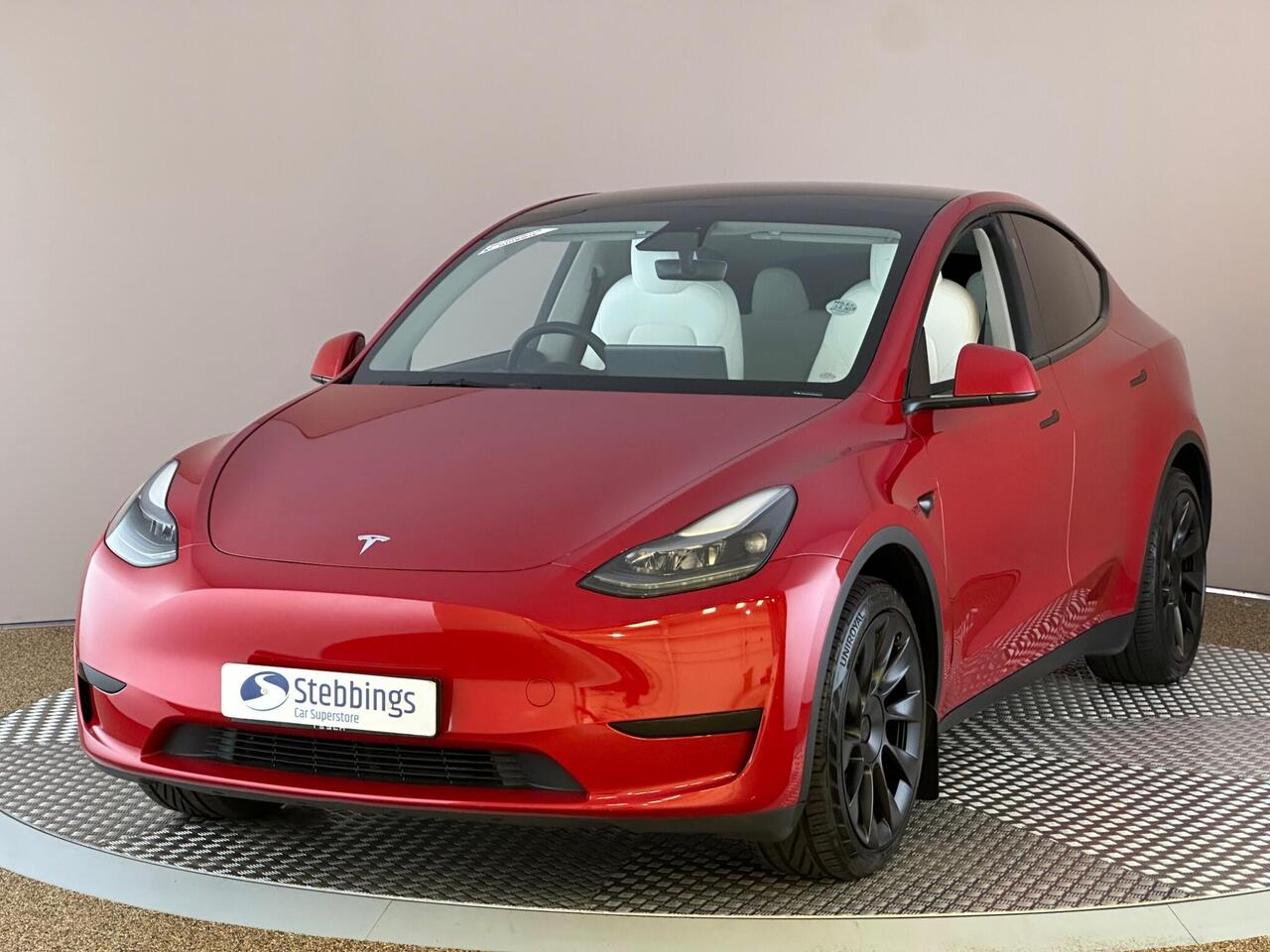 Tesla Model Y BD73NWG
