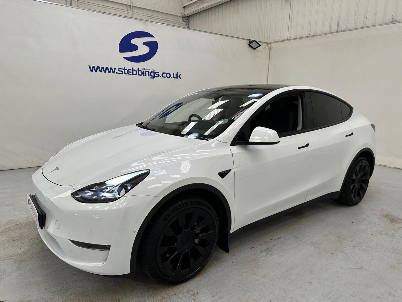 Tesla Model Y MW22ZYE